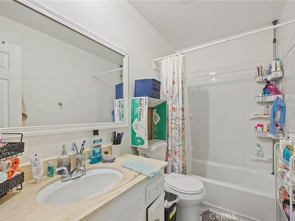 1556 E Benmore Lane, Anaheim CA 92805