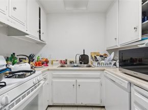 1556 E Benmore Lane, Anaheim CA 92805