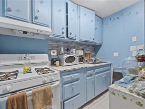 1556 E Benmore Lane, Anaheim CA 92805