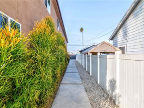 827 E 74th Street, Los Angeles CA 90001