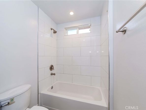 827 E 74th Street, Los Angeles CA 90001
