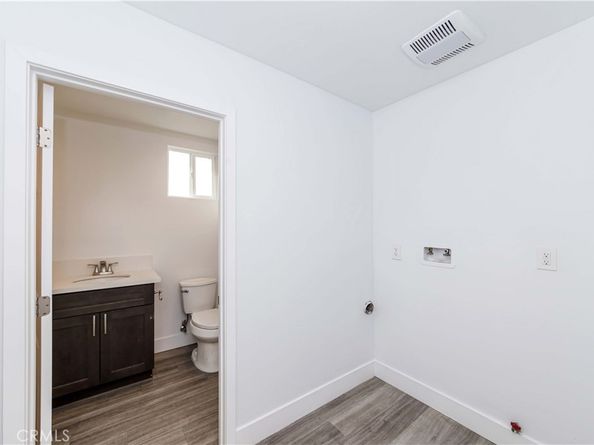 827 E 74th Street, Los Angeles CA 90001