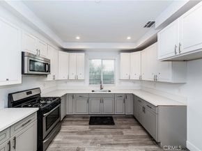 827 E 74th Street, Los Angeles CA 90001