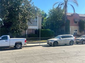 1980 Chestnut Avenue, Long Beach CA 90806