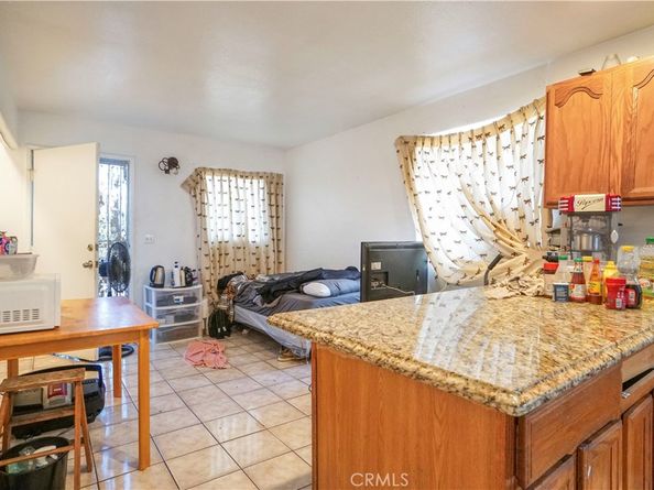 151 W 110th Street, Los Angeles CA 90061