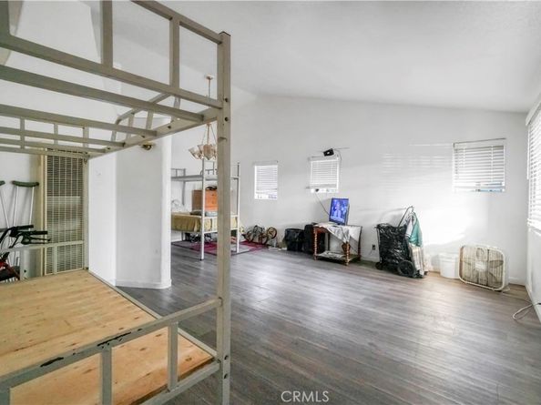 151 W 110th Street, Los Angeles CA 90061