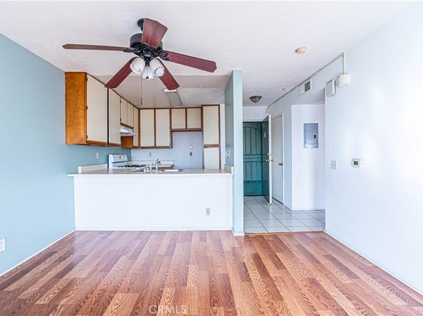450 E 4th Street 325, Santa Ana CA 92701