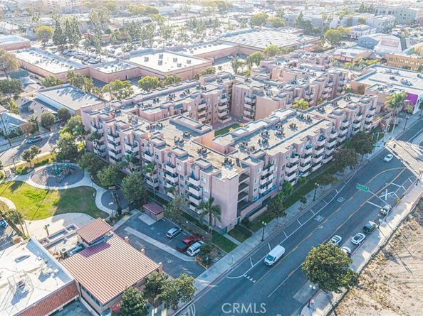 450 E 4th Street 325, Santa Ana CA 92701