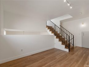 869 S Wooster 303, Los Angeles CA 90035