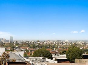 869 S Wooster 303, Los Angeles CA 90035