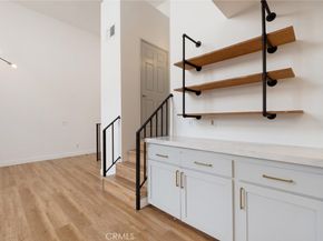 869 S Wooster 303, Los Angeles CA 90035