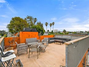241 Horizon Avenue, Venice CA 90291