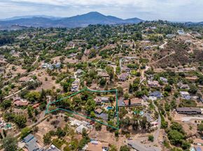 1135 Old Chase Avenue, El Cajon CA 92020