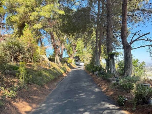 1135 Old Chase Avenue, El Cajon CA 92020