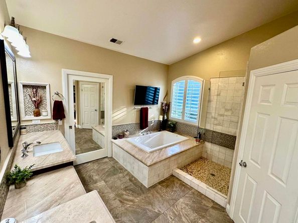 2408 Green River Dr, Chula Vista CA 91915
