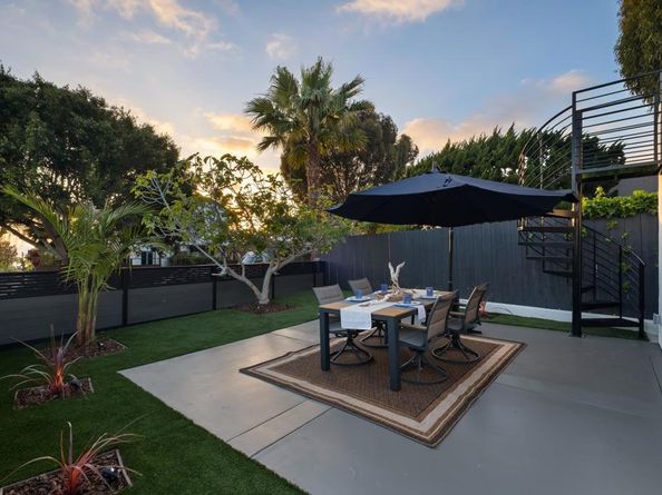 608 Forward Street, La Jolla CA 92037