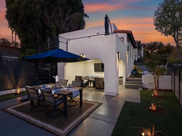 608 Forward Street, La Jolla CA 92037