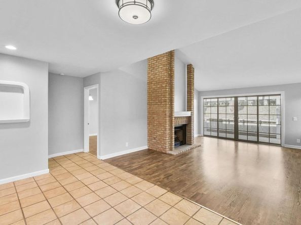 5667 Adobe Falls Rd C, San Diego CA 92120