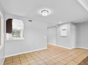 5667 Adobe Falls Rd C, San Diego CA 92120