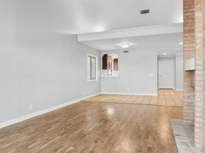 5667 Adobe Falls Rd C, San Diego CA 92120