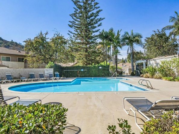 5667 Adobe Falls Rd C, San Diego CA 92120