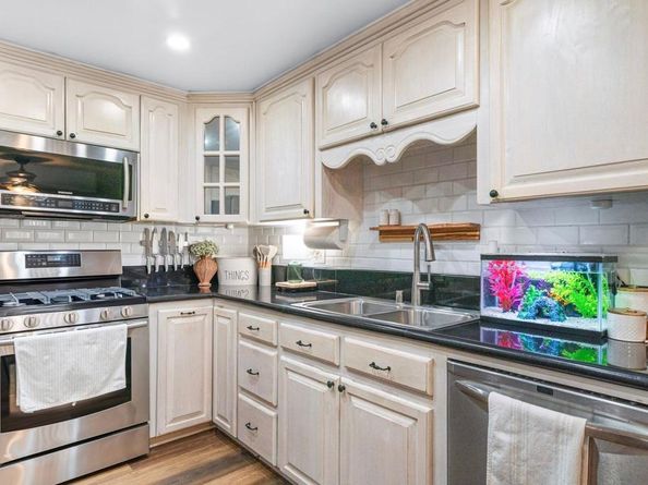 1560 Monterey Pine Drive B, San Ysidro CA 92173