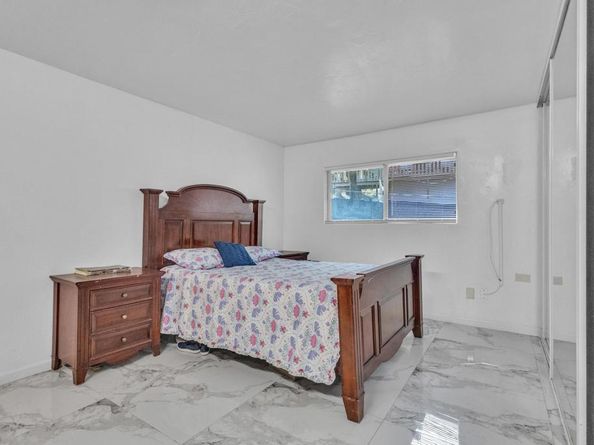 9518 Cypress St, Lakeside CA 92040