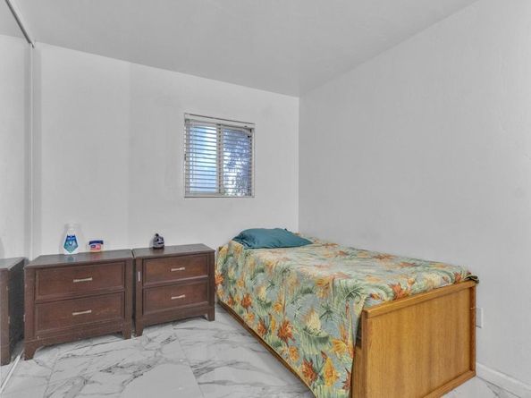 9518 Cypress St, Lakeside CA 92040