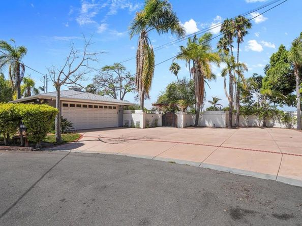415 Carvalos Drive, Chula Vista CA 91910