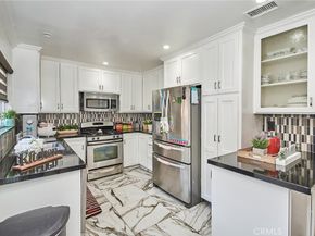 11742 11742 215th 8, Lakewood CA 90715