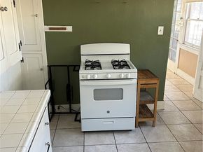 1184 N Kenmore, Los Angeles CA 90029