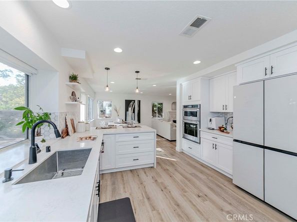 702 Oakcrest Avenue, Brea CA 92821