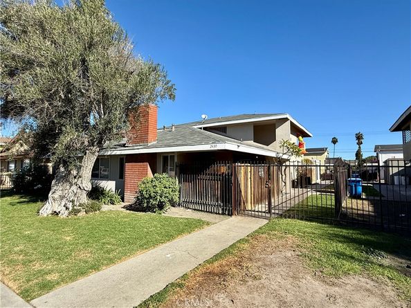 2430 Angela Street, Pomona CA 91766