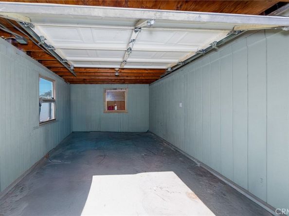 719 W Century, Los Angeles CA 90044