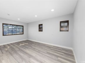 719 W Century, Los Angeles CA 90044
