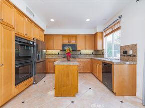 11 Lynnfield, Irvine CA 92620
