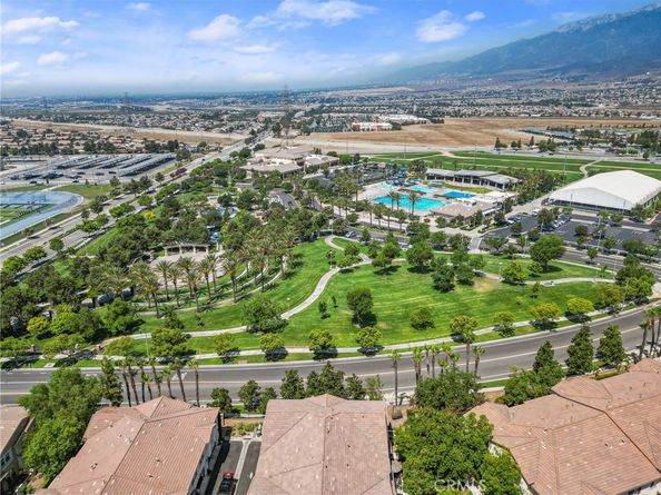 15723 Parkhouse Drive 30, Fontana CA 92336