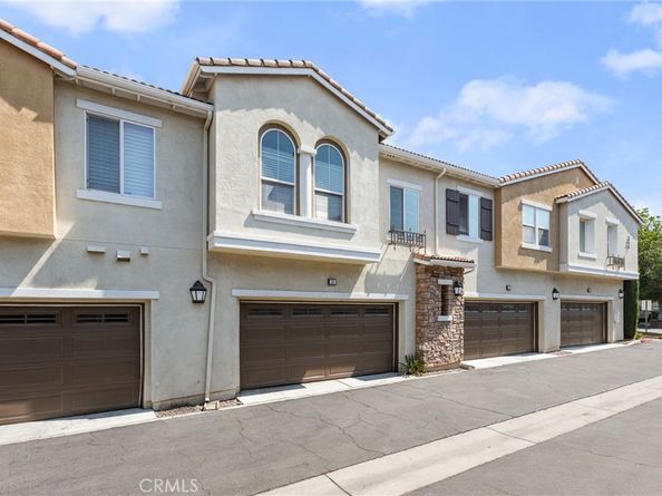 15723 Parkhouse Drive 30, Fontana CA 92336