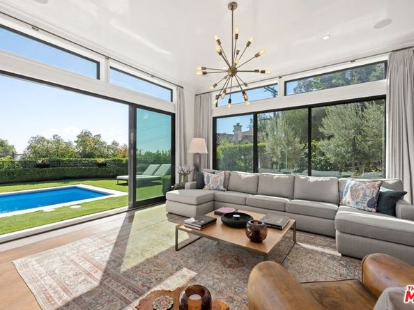 1640 N Kings Road, Los Angeles CA 90069