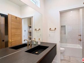 1903 Lake Shore Avenue, Los Angeles CA 90039
