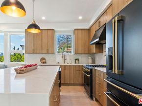 1903 Lake Shore Avenue, Los Angeles CA 90039