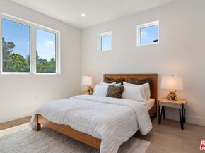 1903 Lake Shore Avenue, Los Angeles CA 90039