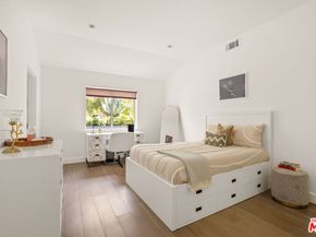 2306 Cheryl Place, Los Angeles CA 90049