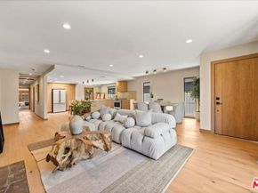 14537 Hesby Street, Sherman Oaks CA 91403
