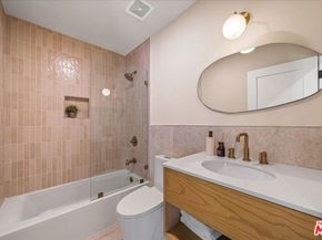 14537 Hesby Street, Sherman Oaks CA 91403