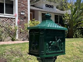1546 San Ysidro Drive, Beverly Hills CA 90210