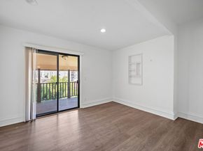 826 S Park View Street, Los Angeles CA 90057