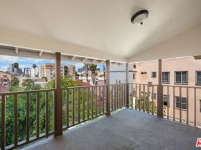 826 S Park View Street, Los Angeles CA 90057