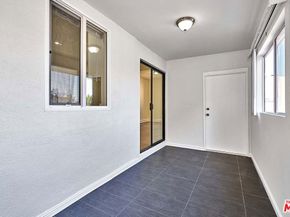 826 S Park View Street, Los Angeles CA 90057