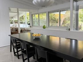 810 Bramble Way, Los Angeles CA 90049